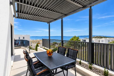 Villa VIP mit Pool – bis 9 Personen