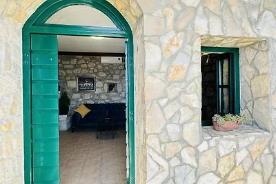 Haus Bartul mit beheiztem Pool