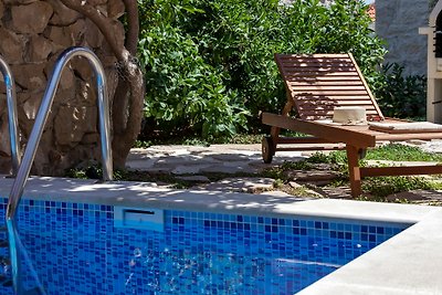 Ferienhaus Carpe Diem mit Pool in Sutivan