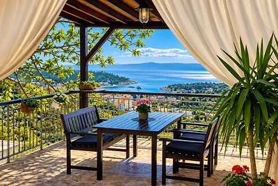 Haus Bartul mit beheiztem Pool