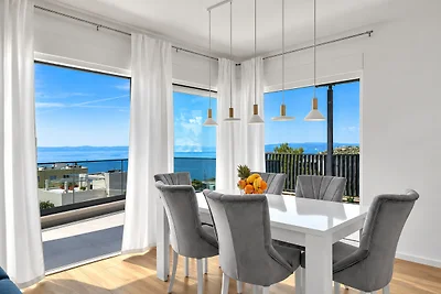 Villa VIP mit Pool – bis 9 Personen