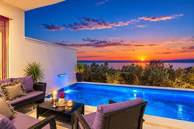 Villa Anja mit Pool und Meerblick