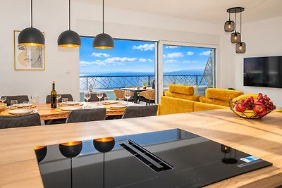 Penthouse Helena