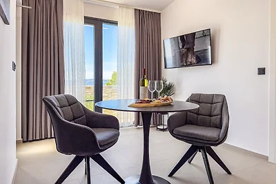 Ferienhaus Vista Mare mit Pool