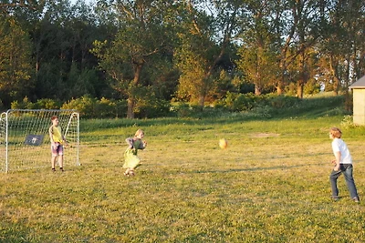 Gut Rattelvitz - Galerie E - MITTE