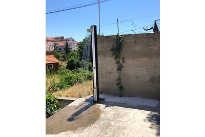Neues Haus wenige Schritte von Meer