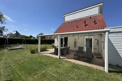 Ferienhaus mit Sauna in Strandnähe