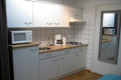 Zimmer mit Küche