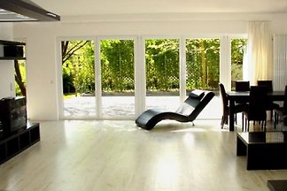 Ferienhaus und Kamin & Garten