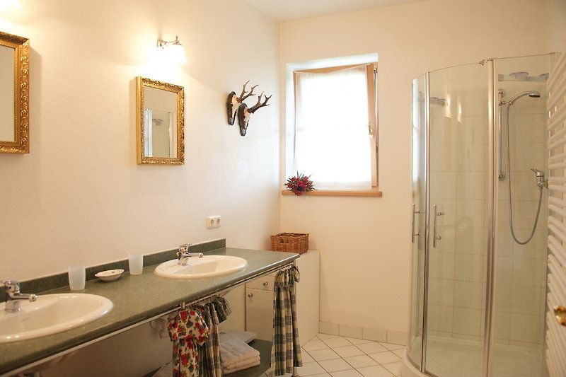 One of the 3 Bathrooms