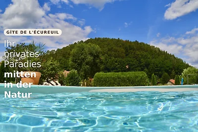 Le gite de l'écureuil****