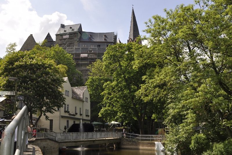 Obermühle Limburg mit Blick auf den Dom