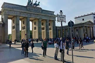 BERLIN 2 CHAMBRE 4 PERSON CENTER
