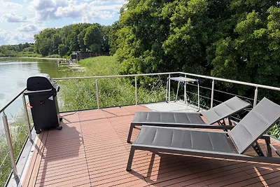 Schwimmendes Ferienhaus Wesenberg
