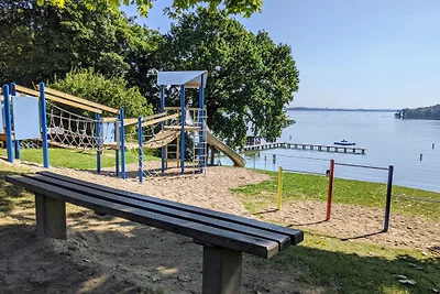 Finnhütte am See mit Seeblick