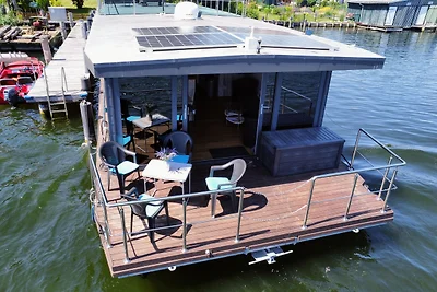 Hausboot La Mare - Festlieger