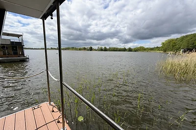 Schwimmendes Ferienhaus Wesenberg