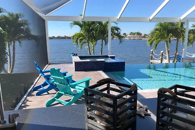 Happy Diamond, Cape Coral, FL