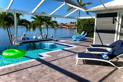 Happy Diamond, Cape Coral, FL