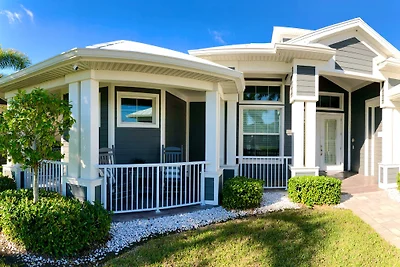 Happy Diamond, Cape Coral, FL