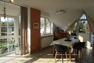 Helle Dachwohnung Losert