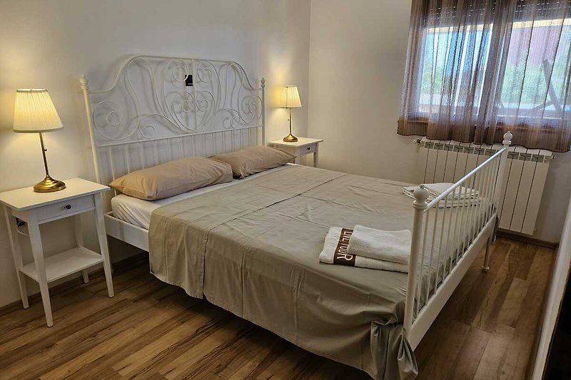 Schlafzimmer, Doppelbett 160x200