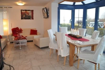 Ferienhaus-Seeblick, 50m zum Strand