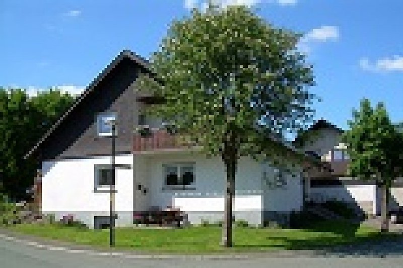 Haus am Berg - FeWo Waldweidenröschen