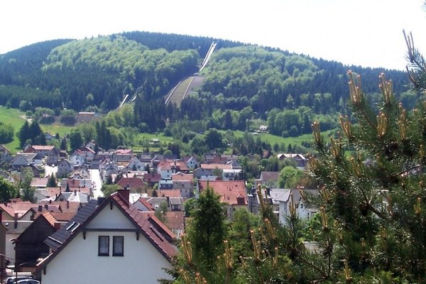 Frau M. Pfeffer Frau M. Pfeffer