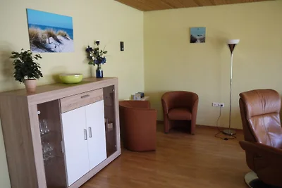 Beninga 3 - Ferienwohnung für 6 Per