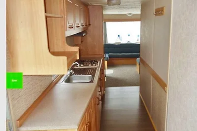 "NEW" casa mobile XXXL sulla spiaggia di sabbia
