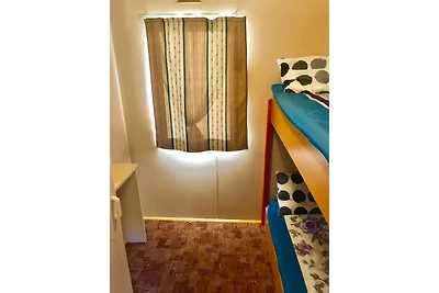 "NEW" casa mobile XXXL sulla spiaggia di sabbia