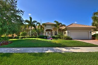 Villa Banyan Woods