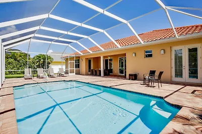 Villa Beach Palace