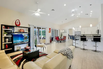 Villa Beach Palace