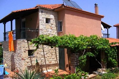 Naturstein-Ferienhaus 6+2 Personen