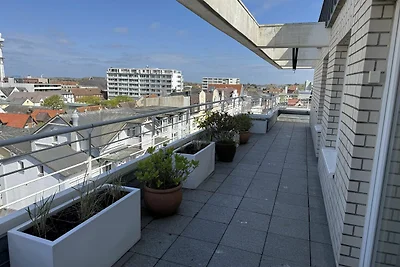 Penthouse F23
