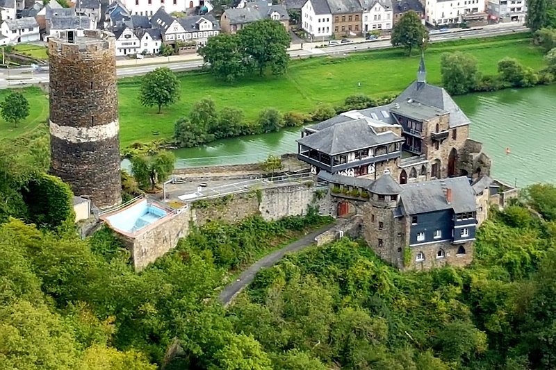 Burg Bischofstein 