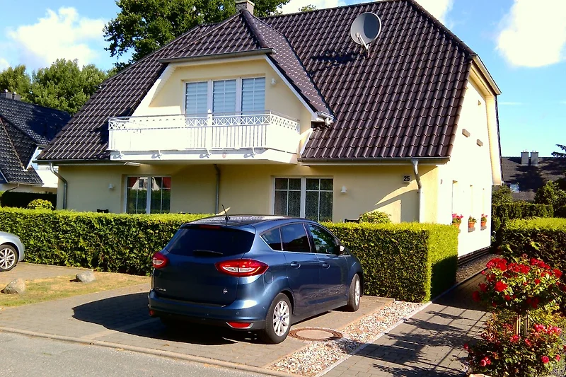 unser Haus -zwischen Meer & Bodden-