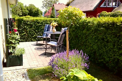 Holiday flat "STEUERBORD