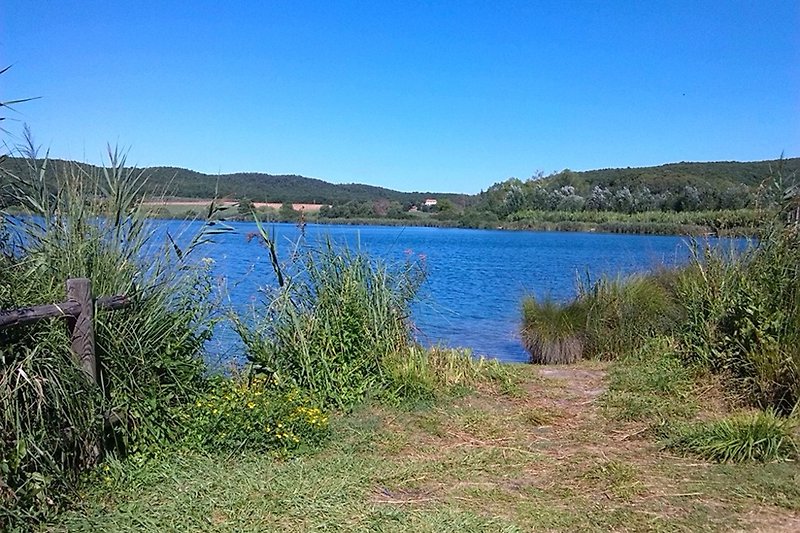 Badesee Lago Accesa 11 km