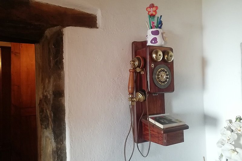 Deko original antikes Telefon