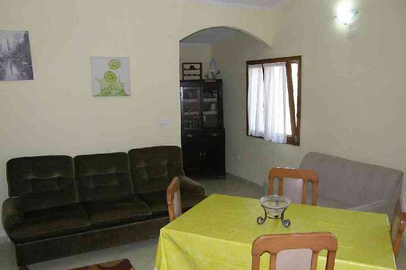 Living room with dining table