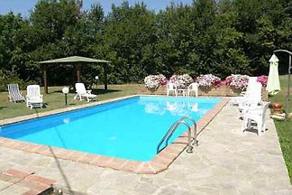 Casa Trebbi mit Privatpool