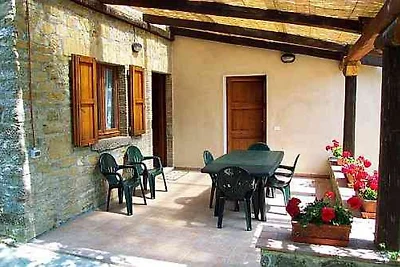 Casa Trebbi mit Privatpool
