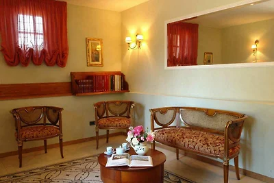 La Piastraia luxuriöses Ferienhaus mit Privat-Pool und Panorama Meerblick