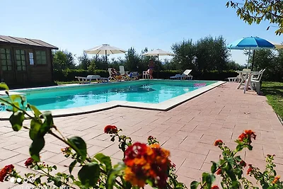 Orchideenfarm mit 3 Wohnungen und Pool bei Montemassi