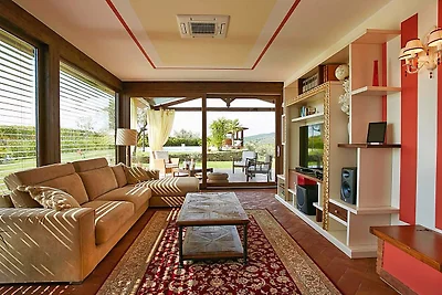 Villa Pomona mit Pool - Alleinng