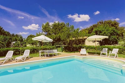 Orchideenfarm mit 3 Wohnungen und Pool bei Montemassi
