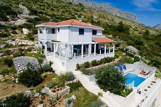 VILLA PARSELLA